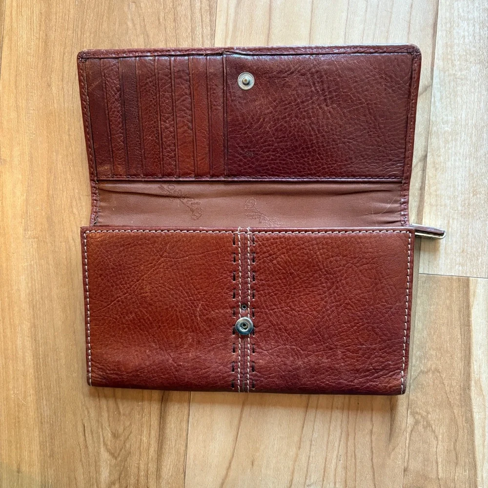 Fossil Tri-Fold Brown Leather Wallet